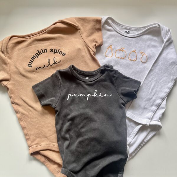 vasalható matrica babaruhára