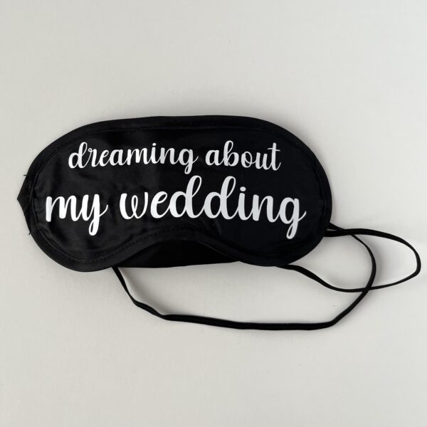 Alvó maszk egyedi felirattal